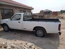 used nissan hardbody