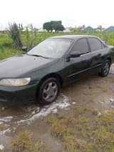 A picture of Honda Accord baby boii