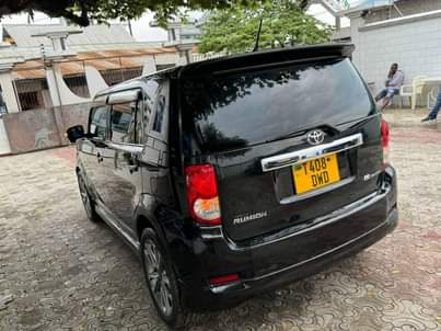 A picture of TOYOTA RUMION