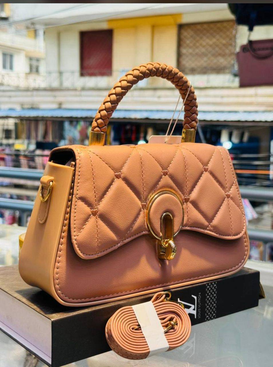 A picture of Karibun wateja wangu shuka duvent 35000