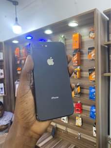 A picture of 8plus 64Gb