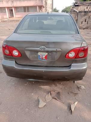 A picture of Toyota corolla 2005