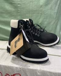 A picture of Original Timberland Boots at 200K