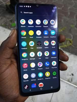 A picture of Vivo Y01 imenyooka mno gb32 ram2 network 4g