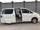 A picture of Toyota Alphard