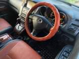 A picture of Harrier kawundo 3000cc 16 5million 0703290353