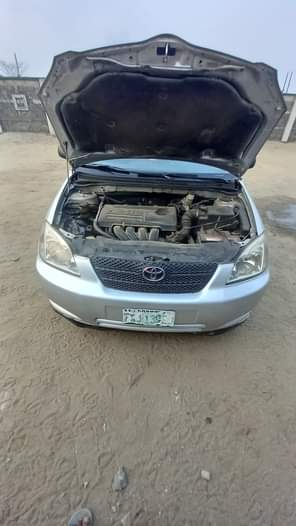 A picture of Toyota corolla 03 for sale Engine 100 AC 100 Manual