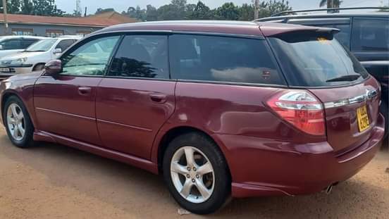 A picture of SUBARU LEGACY OUTBACK