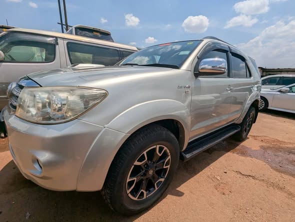 A picture of FORTUNER