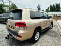 A picture of Toyota landcrueser