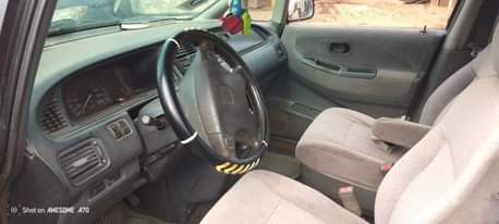 A picture of Under mine bus 4sell at avoidable price