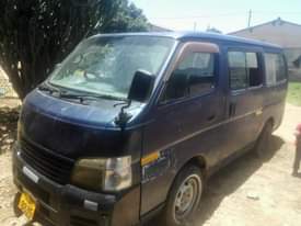 used nissan caravan