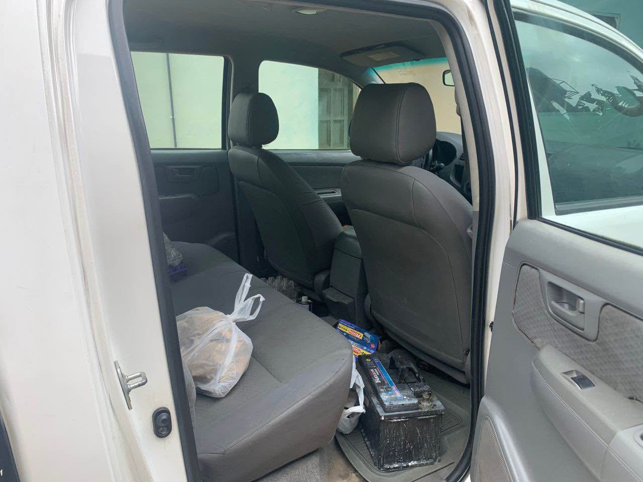 A picture of Toyota Hilux From 2012 available for sale Sound 4 plugs