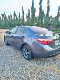 A picture of Fresh like less than a year used 2016 Corolla with