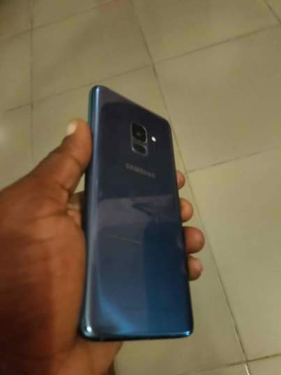 A picture of Samsung S9