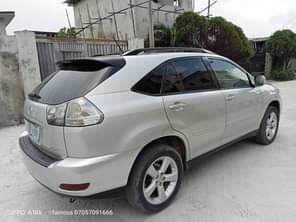 A picture of First Body 2007 Model LEXUS RX350 330 BODY Super sound