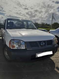 nissan navara