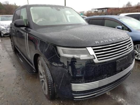 A picture of DAMAGED 2023 LAND ROVER RANGE ROVER READY TO BE IMPORTED