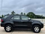 A picture of Toyota fortuner Bei 55milion Contact 0759181814 year 2008 cc 2400
