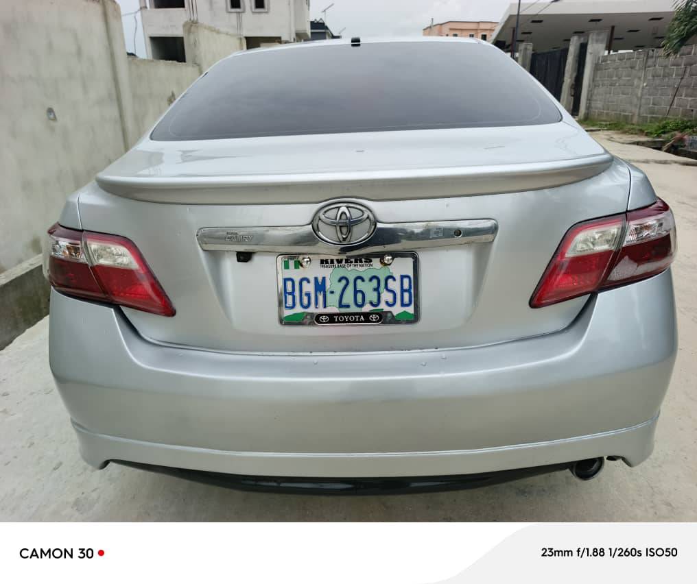 A picture of Toyota Camry SE