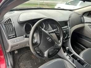 A picture of Sweet sales 2012 Hyundai Sonata UNTEMPERED ENGINE SHARP INTERIOR SOUND