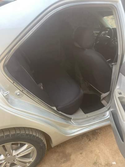 A picture of Toyota Camry 2004 Painted on First body Sound engine and