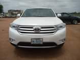 A picture of Clean used Toyota Highlander 2013 model First body 7m net
