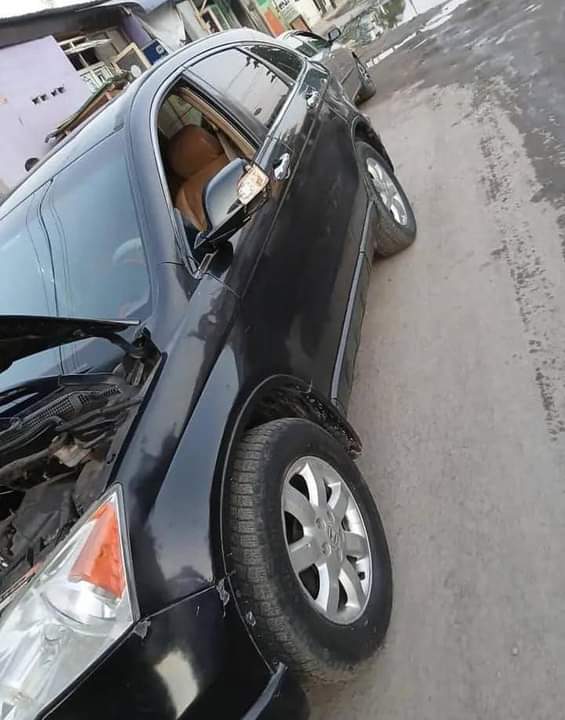 A picture of  Honda CRV 2009 4 plugs Engine and Gear Ac