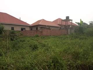 A picture of PRIME PLOT FOR SALE 45m Located at KIIRA KIMWANYI half