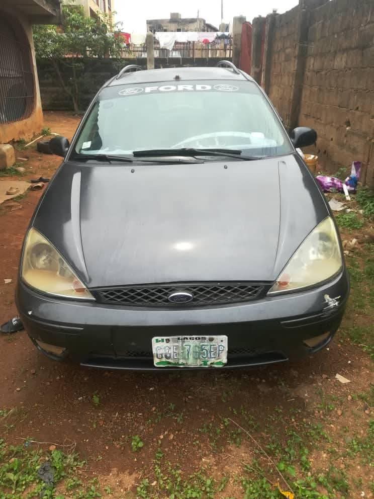 A picture of 2005 Ford focus wagon ford focus wagon