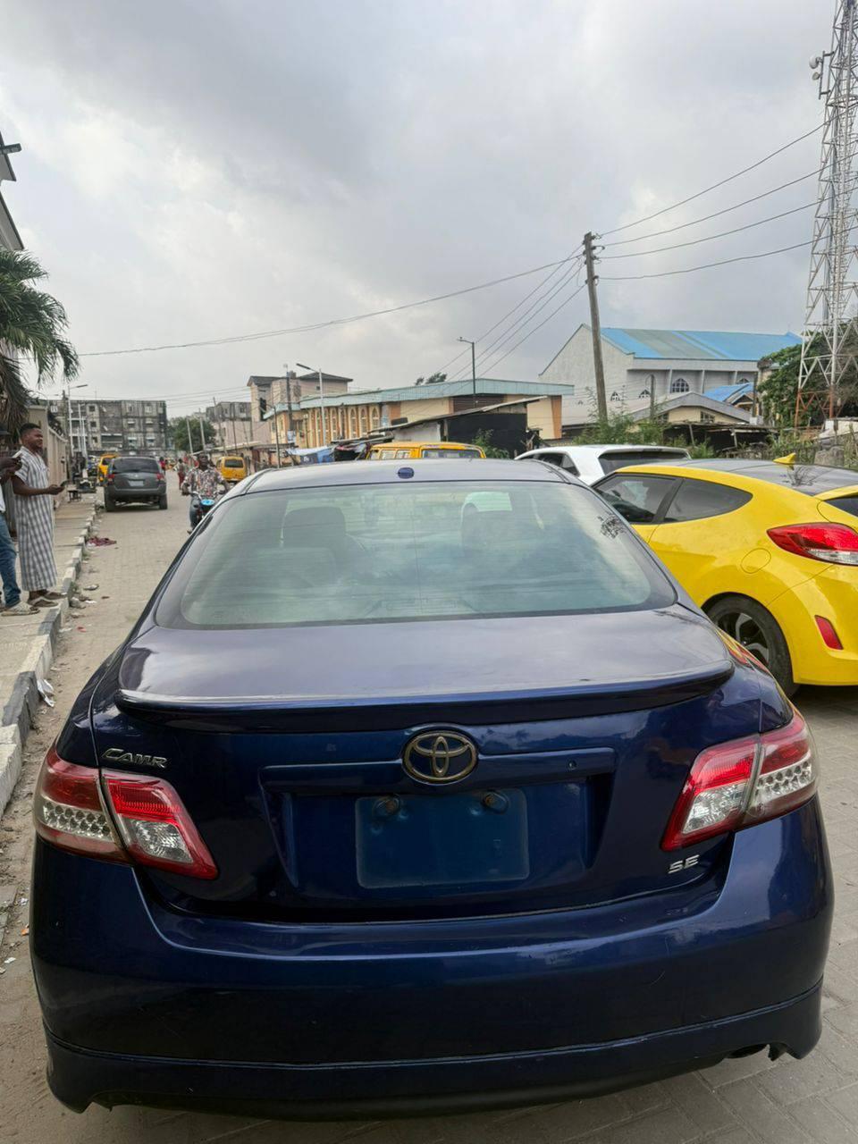 A picture of Unregistered 2011 Toyota Camry Sport