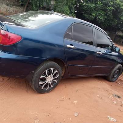 A picture of 2003 Toyota Corolla