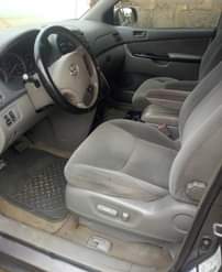 A picture of Toyota Sienna