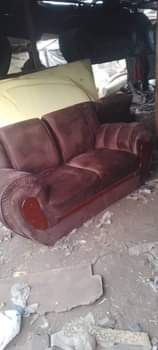 classifieds/furniture sofas