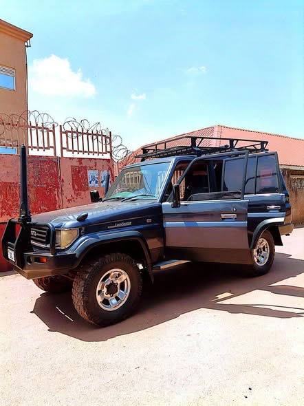toyota land cruiser