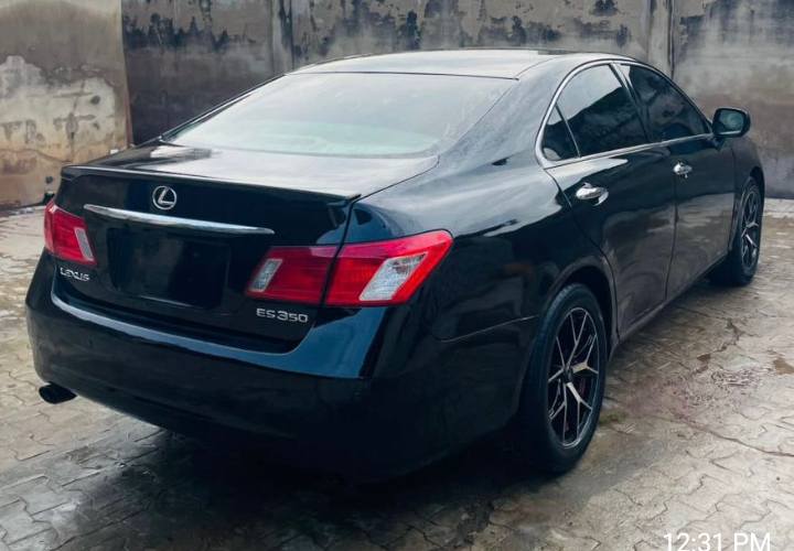 A picture of  REGISTERED LEXUS ES350 2008 