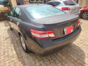 A picture of Super sharp Camry 2008 model faded first body with untampered