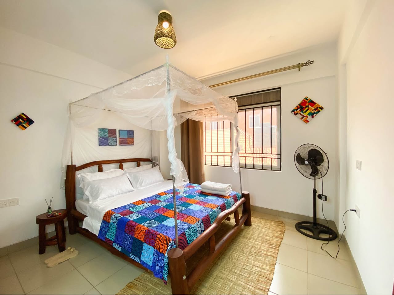 A picture of Bed 5x6 Mattress 2 Pillows
