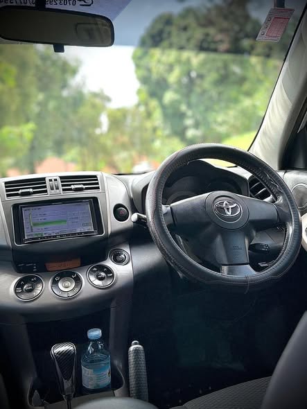 A picture of Toyota Rav4