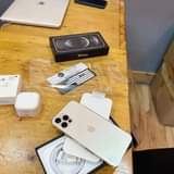 A picture of IPHONE