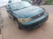 A picture of 2003 Toyota Avalon
