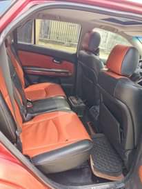 A picture of Lexus RX 330 2005
