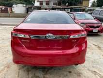 A picture of Foreign used 2013 Camry SE Thumbstart 4 plugs engine Sunroof
