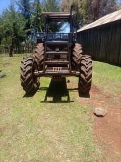 new holland truck