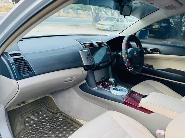 A picture of TOYOTA MARK X