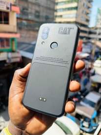 A picture of CAT S6 2 