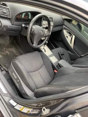 A picture of Toyota Camry SE 010 Keyless entry Location Amuwo Odofin 08104035257
