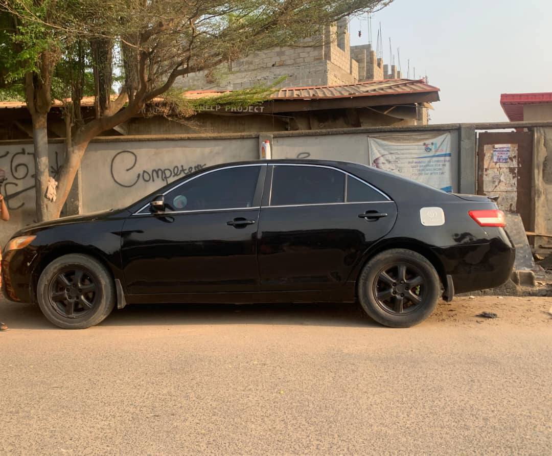 A picture of Introducing the sleek and powerful 2007 Black Toyota Camry Muscle