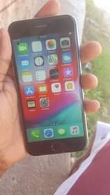 A picture of Iphone 6 plain