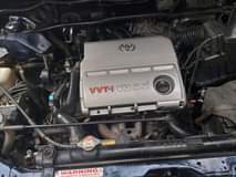 A picture of Distress sale of 05 model Highlander first body unterpered engine
